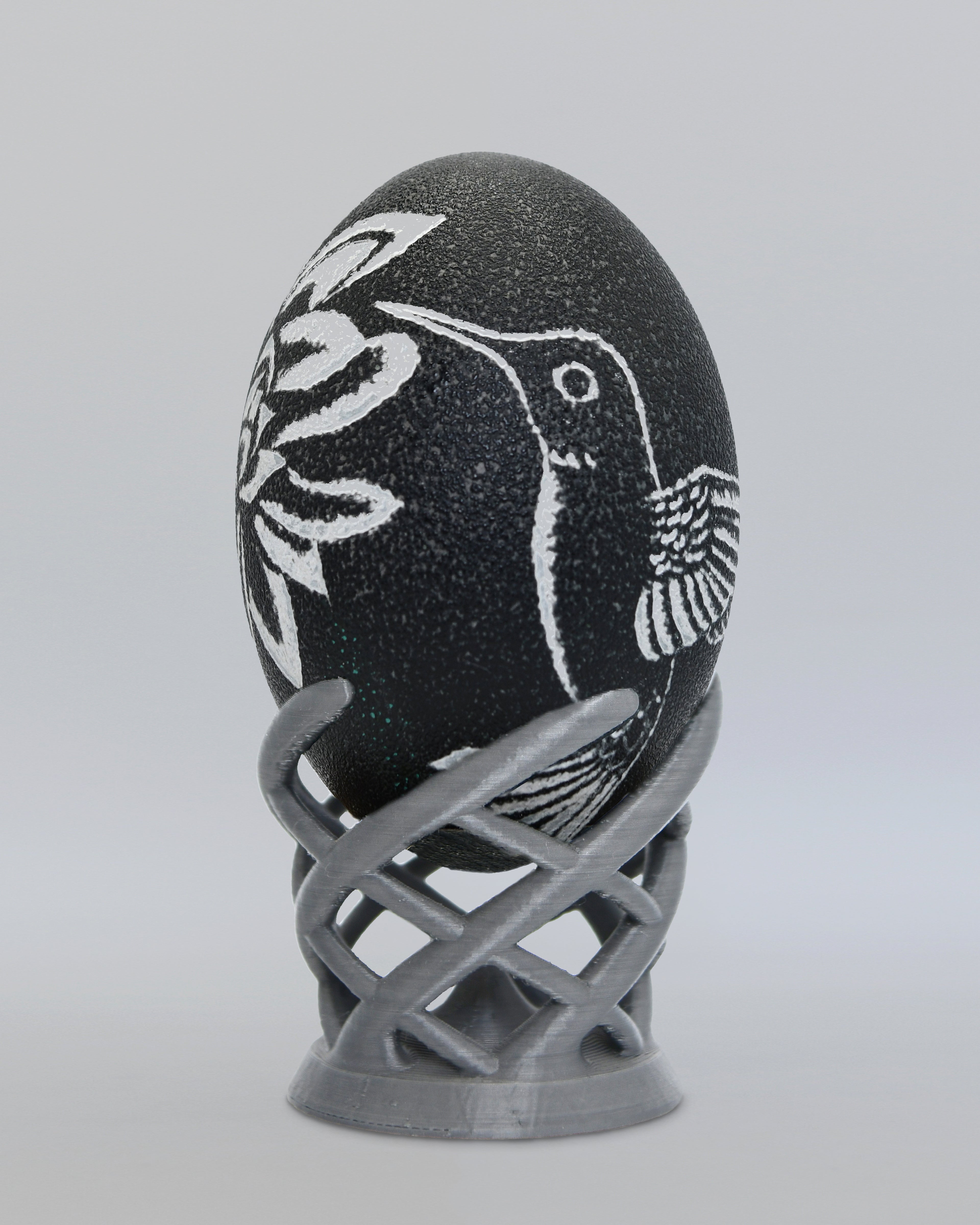 "Delicate Beauty" - Hummingbird & Flower Hand Carved Emu Egg