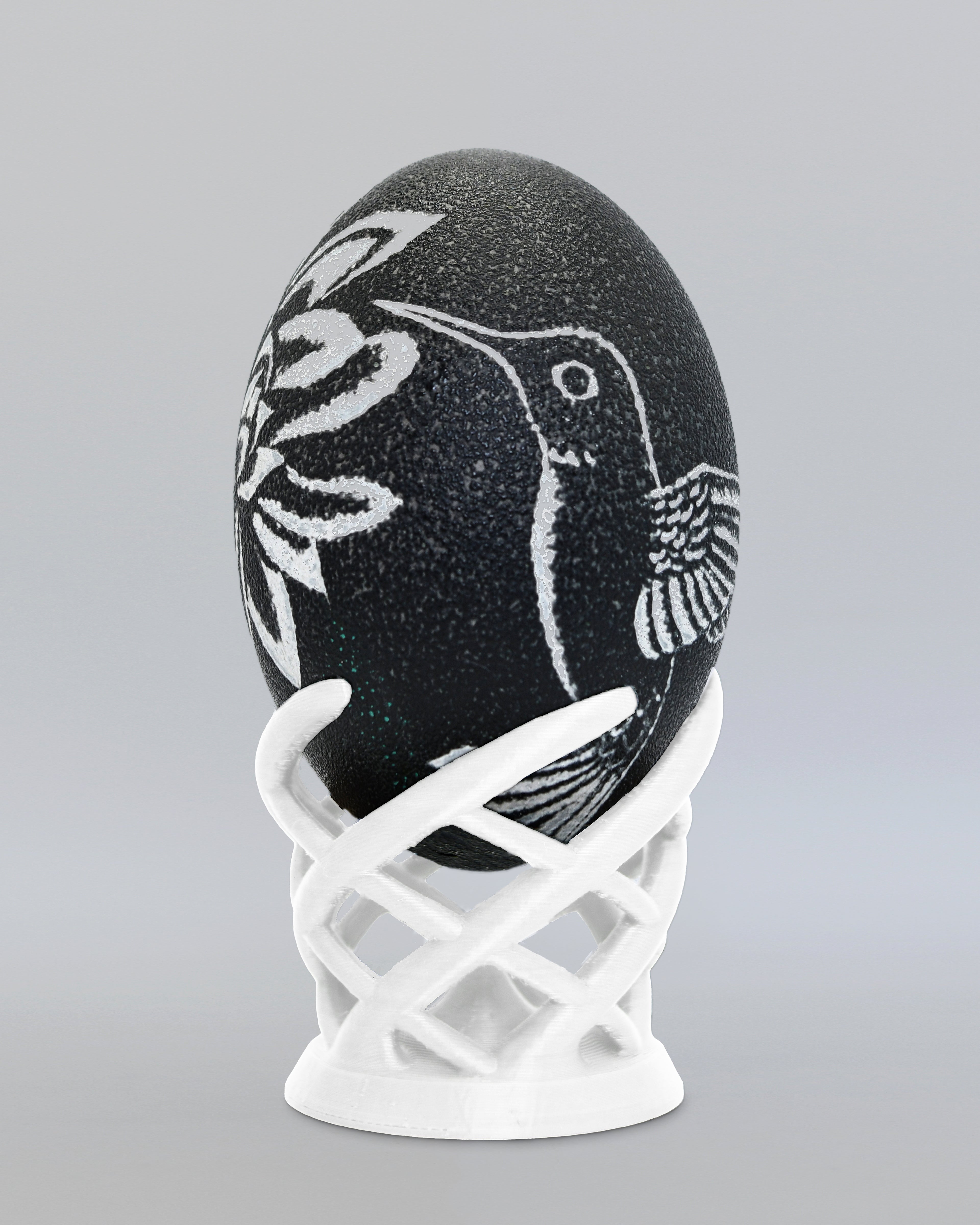 "Delicate Beauty" - Hummingbird & Flower Hand Carved Emu Egg